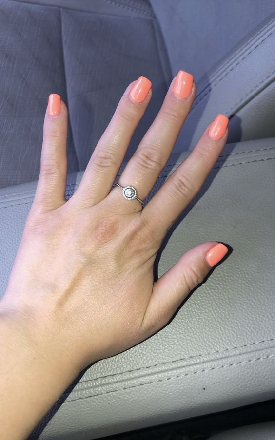 peachy keen nails