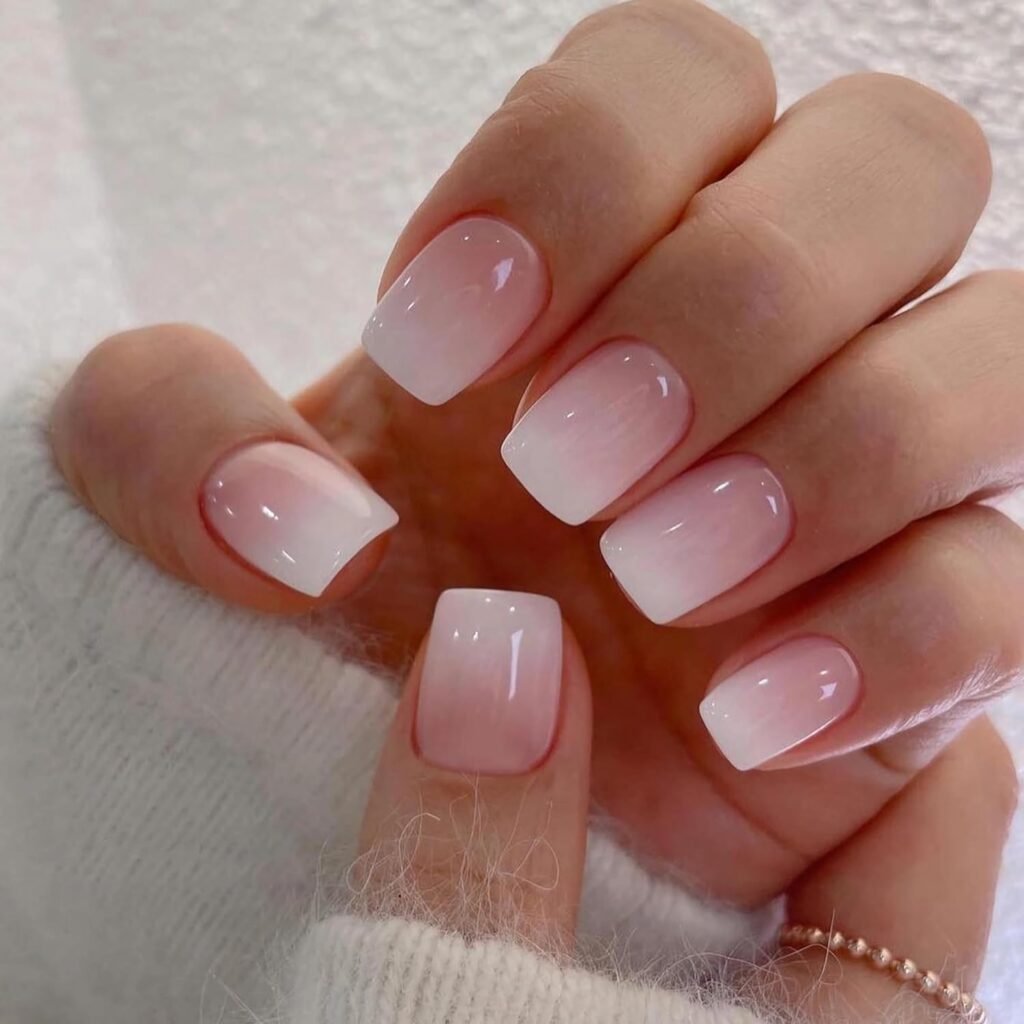 Short Ombre Pink Fake Nails