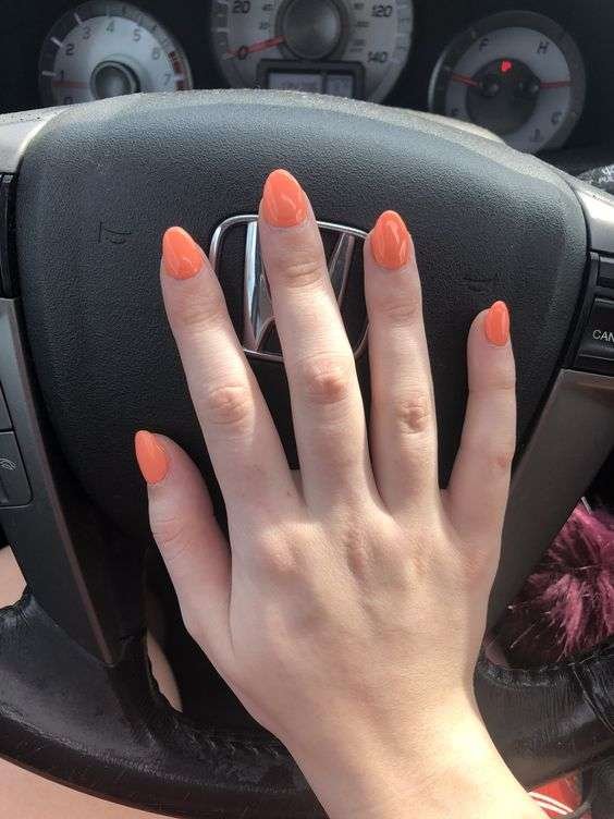 Peachy Keen Nails