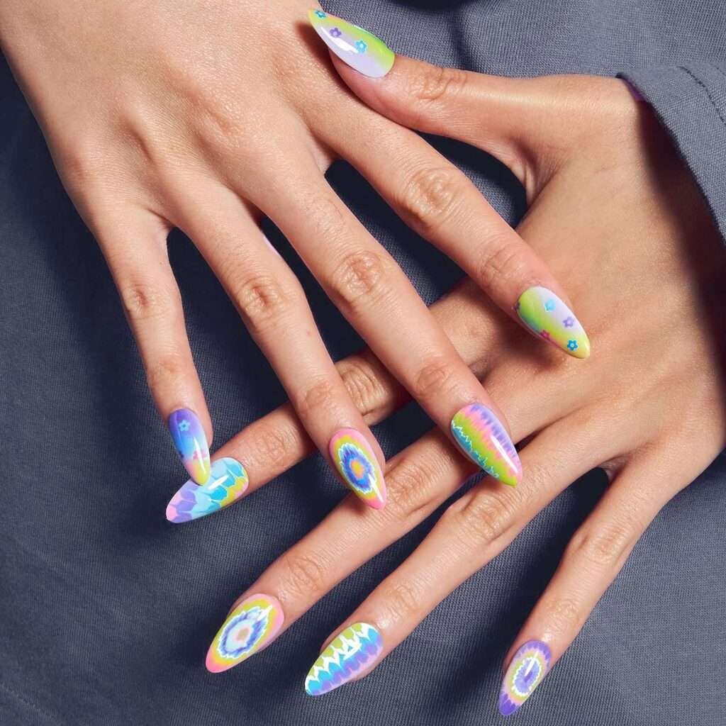 Tie Dye Fake Summer Nail Art Designs