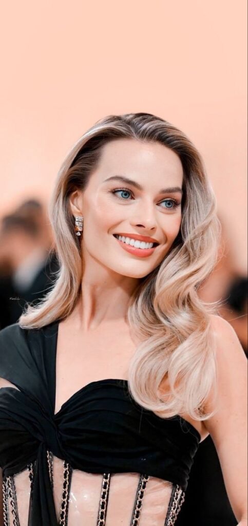 Margot Robbie with Hollywood Waves hairstyle