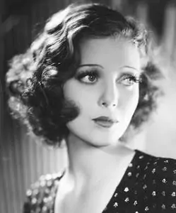 Vintage bob haircut with waves