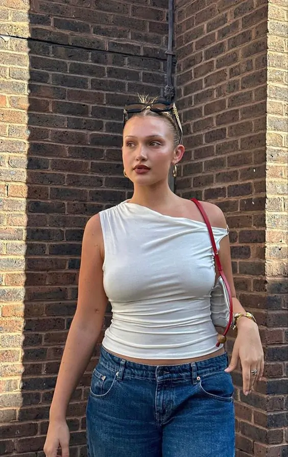 Effortlessly Chic Street Style