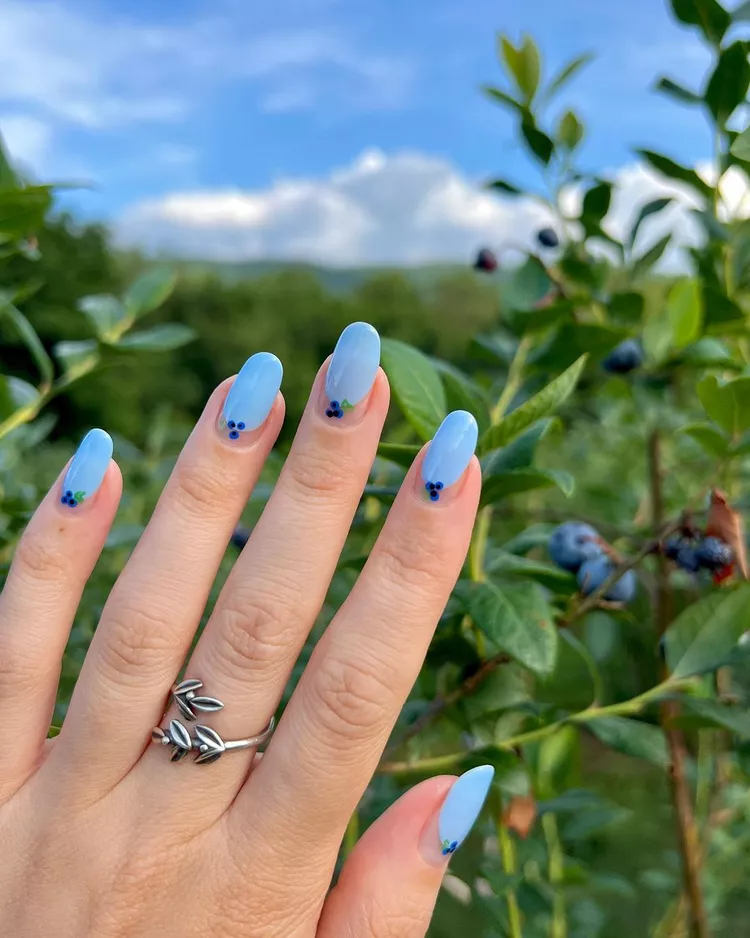 Baby Blues Summer Nails