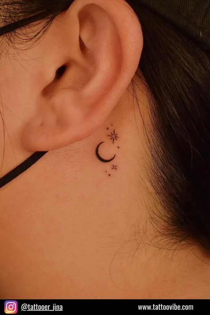 A crescent moon tattoo is a popular choice for those who love celestial designs. It symbolizes femininity, mystery, and change, making it a beautiful minimalist option.minimalist moon tattoo, small crescent moon tattoos, simple moon tattoo ideas