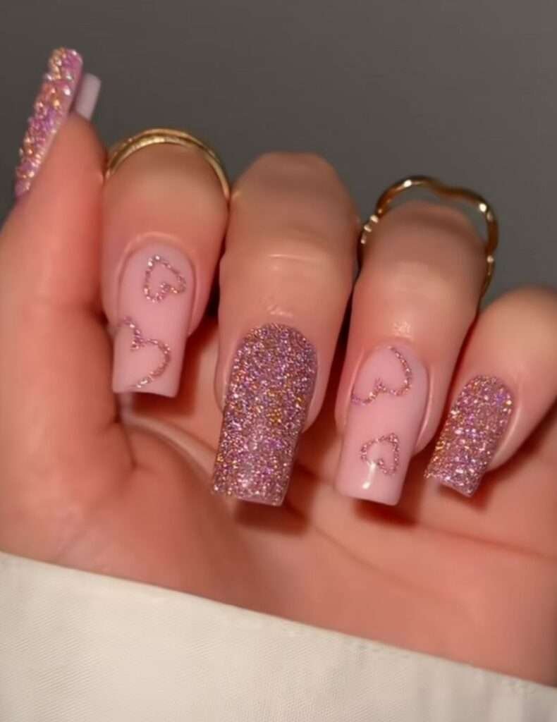 Full glitter accent Valentine nail ideas
