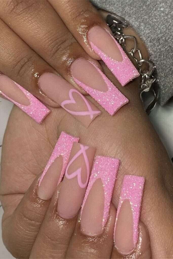 Max sparkle Valentine nail ideas