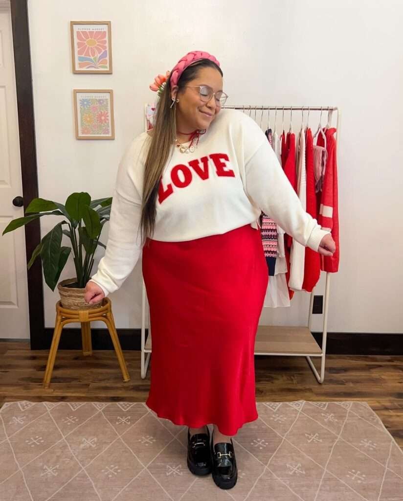 Plus size Valentine’s Day outfit with shimmer fabric