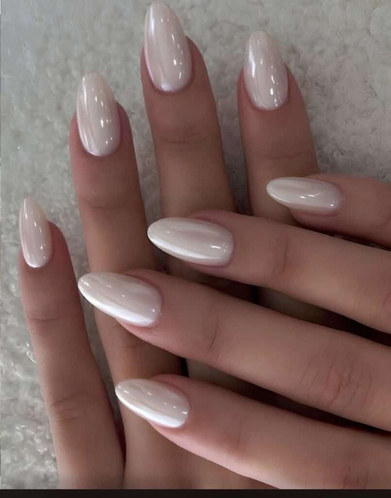This sophisticated nail art style is most commonly known as a French Ombre or a Faded French Manicure. It is a modern, seamless variation of the classic white-tipped French manicure. French Fade / Baby Boomer Nails: These are the professional names for this look, where the white tip and pink base blend into a smooth gradient instead of having a sharp line.