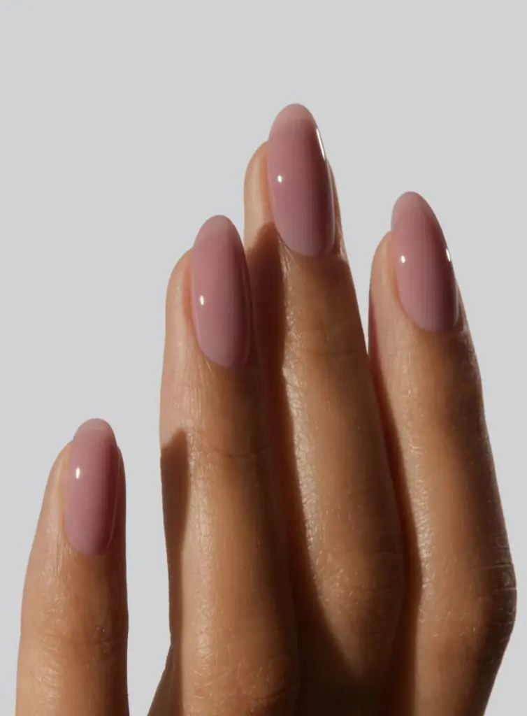 Mocha mauve has quietly become one of the most requested salon colors this season, and it's easy to see why. It's soft enough for the office but has enough depth to feel intentional rather than boring, giving off a quiet-luxury nail moment that pairs with pretty much anything.