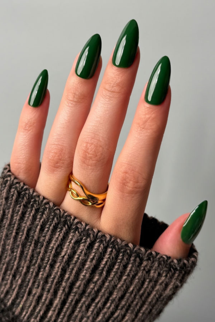 Forest green is the kind of shade that makes me think of evergreen trees, deep woodland colors, and the subtle transition from fall into winter. It's darker and cooler than olive green, with a rich botanical tone that can feel almost jewel-like when finished with a glossy topcoat. And that's what makes it so appealing for November. While olive green brings an earthy, relaxed mood, forest green feels slightly more dramatic and refined.