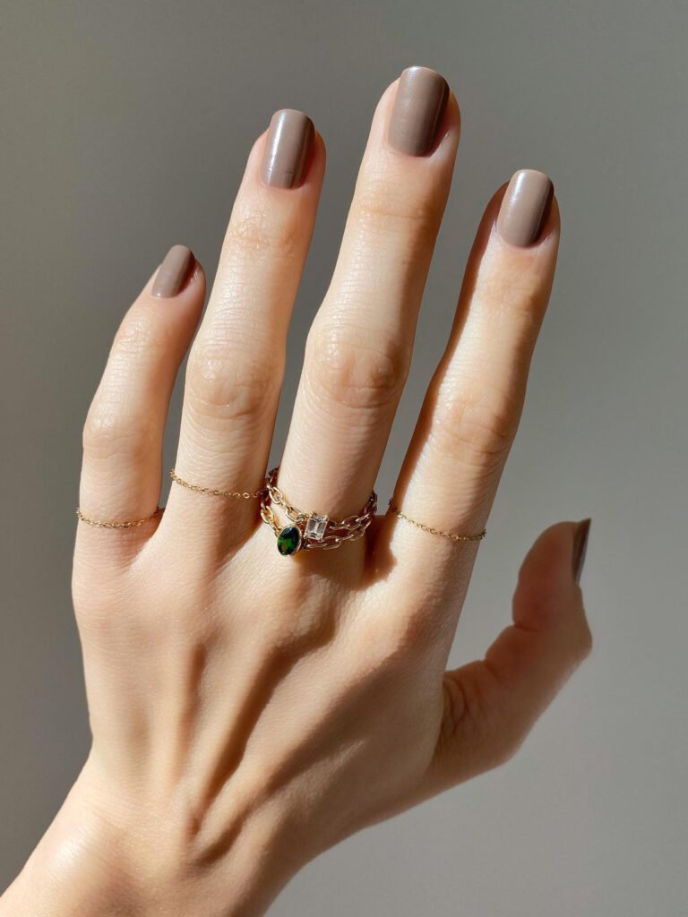 Sometimes, after weeks of dark reds, deep greens, and chocolate browns, I find myself wanting something a little quieter. That's where warm taupe nails come in. Taupe sits between gray, beige, and brown, but the warmer versions have a softness that makes them especially appealing in autumn. It's a lovely choice if you enjoy neutral manicures but want something with more depth than a sheer pink or classic nude.
